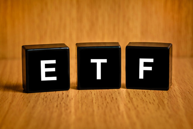 美股扫盲：人人都在说的ETF到底是什么？