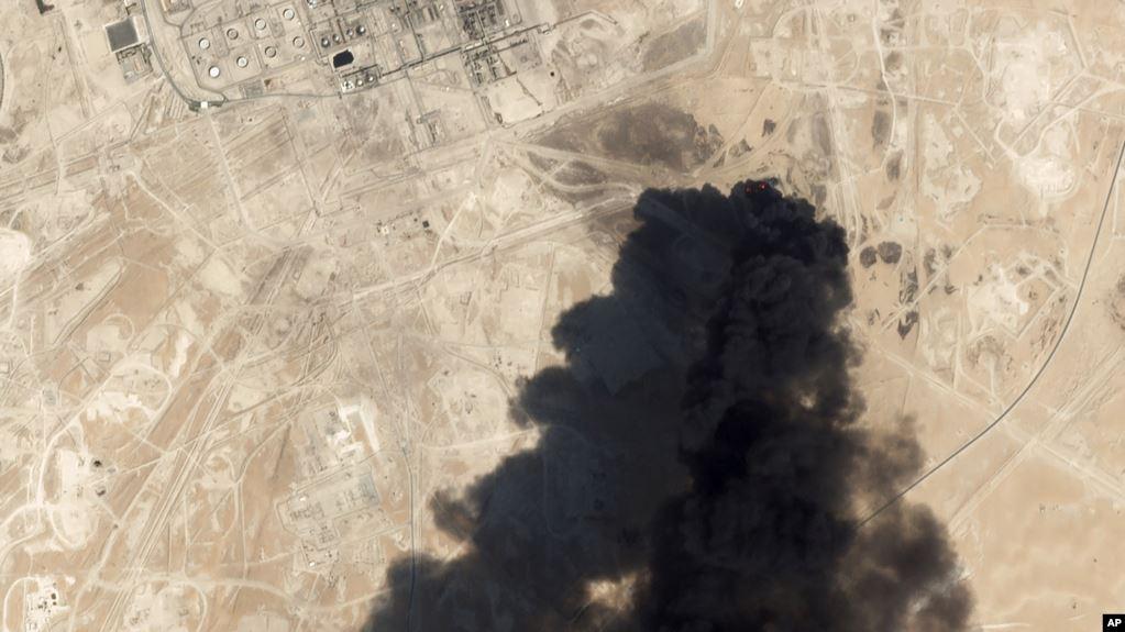 沙特石油设施遭袭击后特朗普表示美国愿助沙特自卫