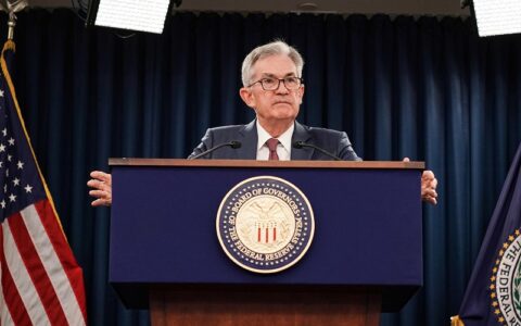国会‘拷打’美联储，监管机构计划修补重大漏洞！拜登：我要给银行立新规