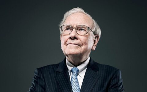 从巴菲特的投资组合中挑选三颗明珠：长期布局这三只股票或许正当时