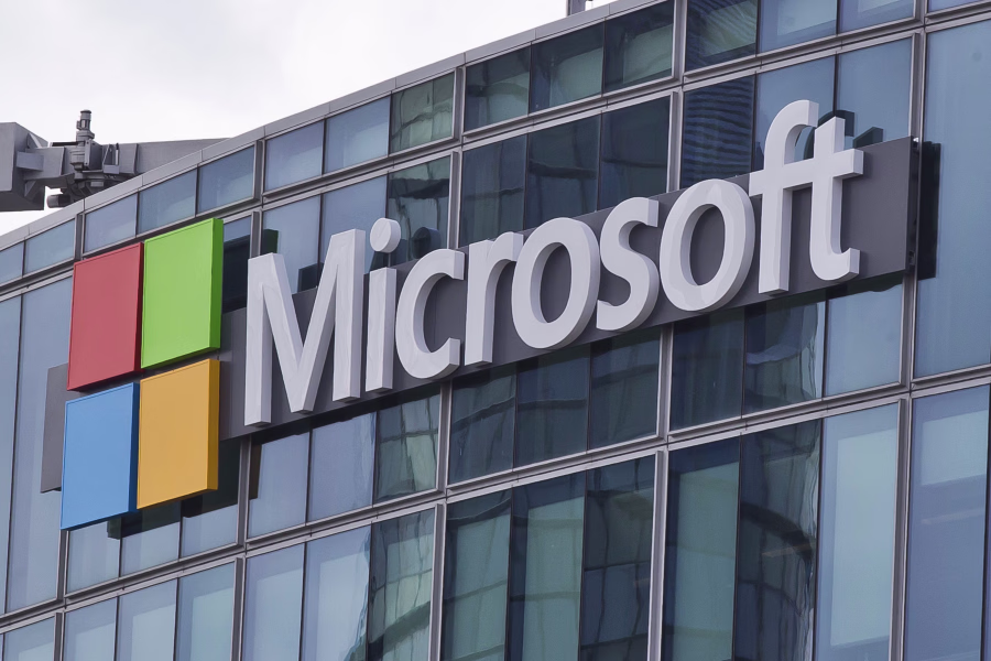 英伟达登顶全球市值王，Microsoft微软或成下一个4万亿巨头